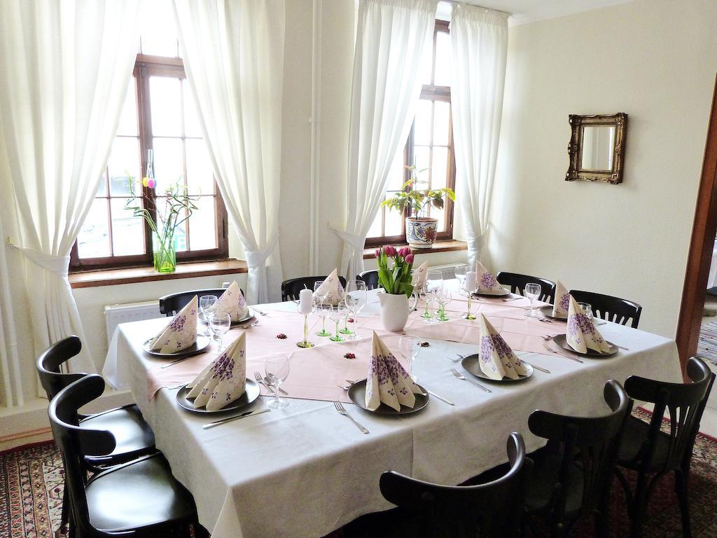 Hotel Rath Schwalmtal  ภายนอก รูปภาพ