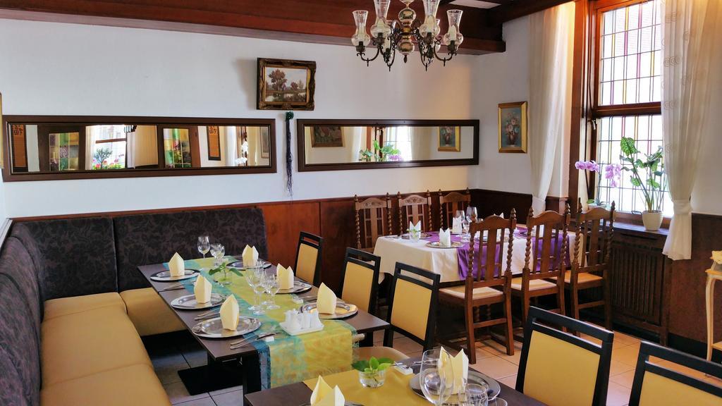 Hotel Rath Schwalmtal  ภายนอก รูปภาพ