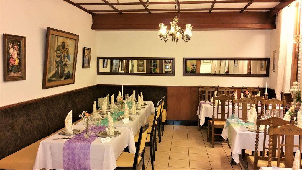 Hotel Rath Schwalmtal  ภายนอก รูปภาพ